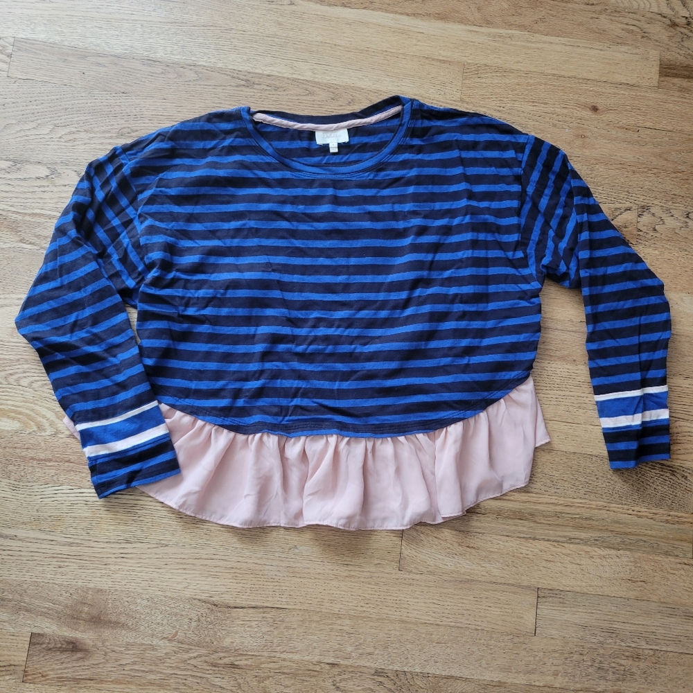 Cute Anthropologie cropped tee with chiffon ruffle